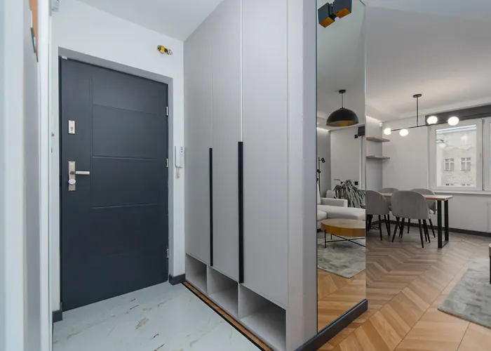 Czysta Modern Apartment